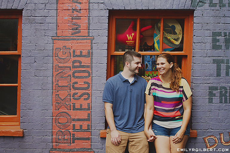 wizarding world of harry potter proposal photographer - hogsmeade and diagon alley engagement photography - emilyrgilbert.com